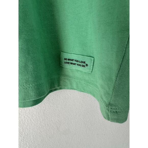 NWT Life is Good Crusher T-Shirt Green Rescue Love Repeat Paw Graphic Sz Small - Picture 4 of 6